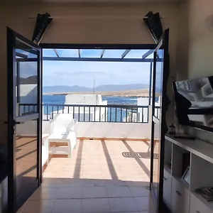 Apartamento Gran Terraza Con Muy Bonitas Vistas, Caleta de Caballo